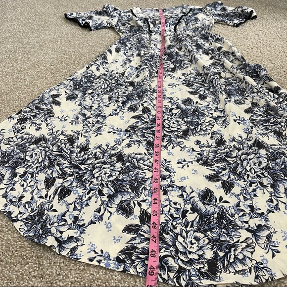 Angie Dress - Picture 9 of 10